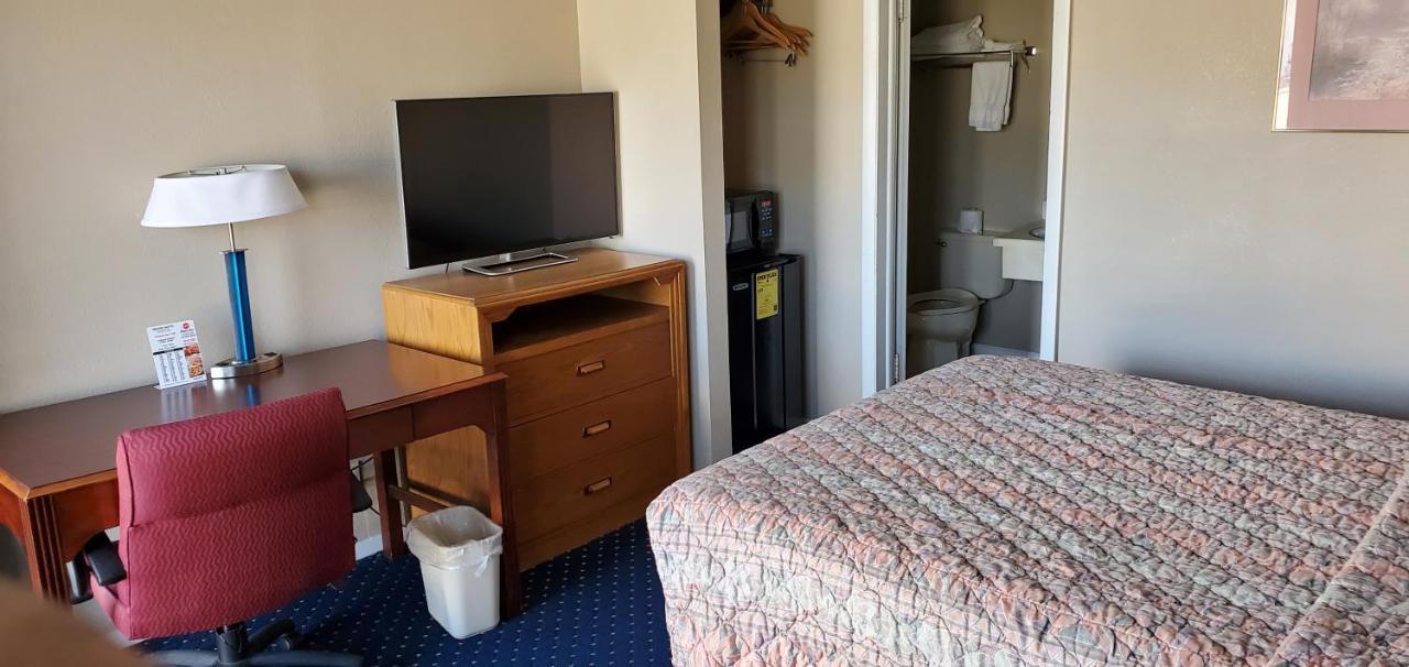 Brooks Motel Norton Εξωτερικό φωτογραφία